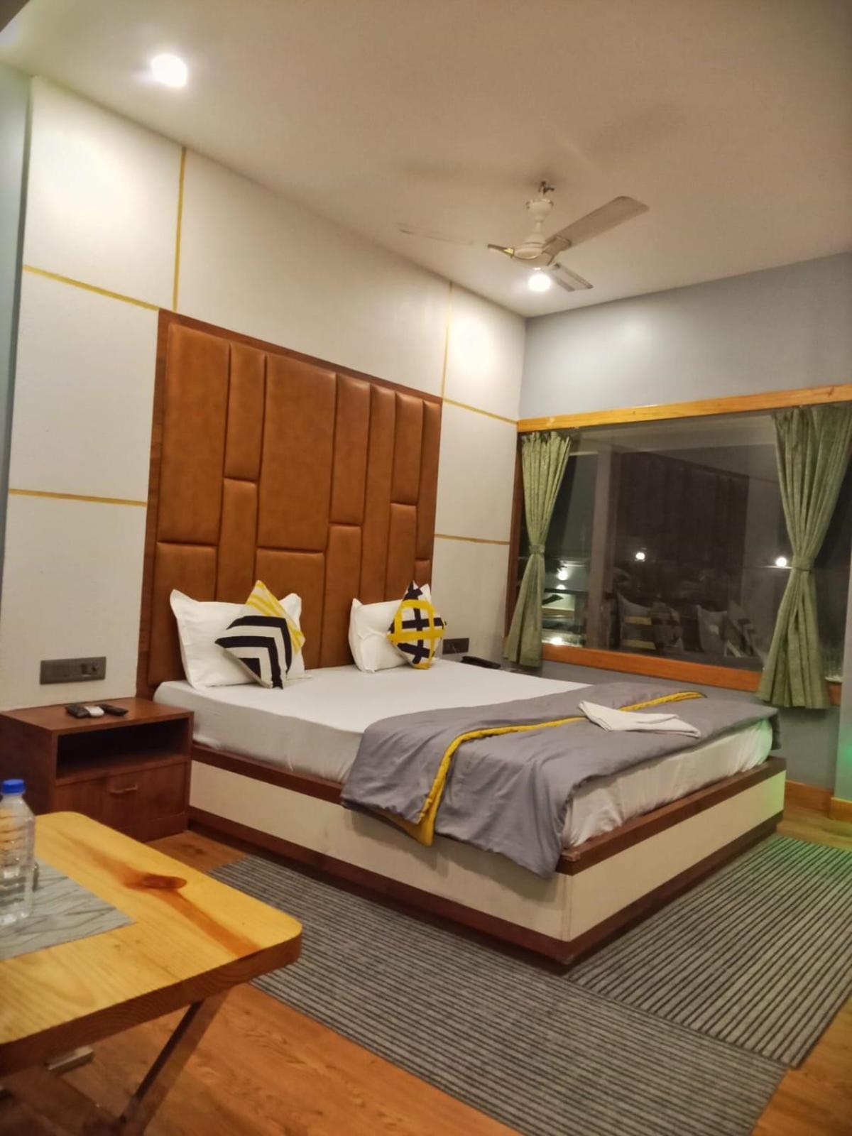 The Promise Hotel And Resort Tajpur Exterior foto