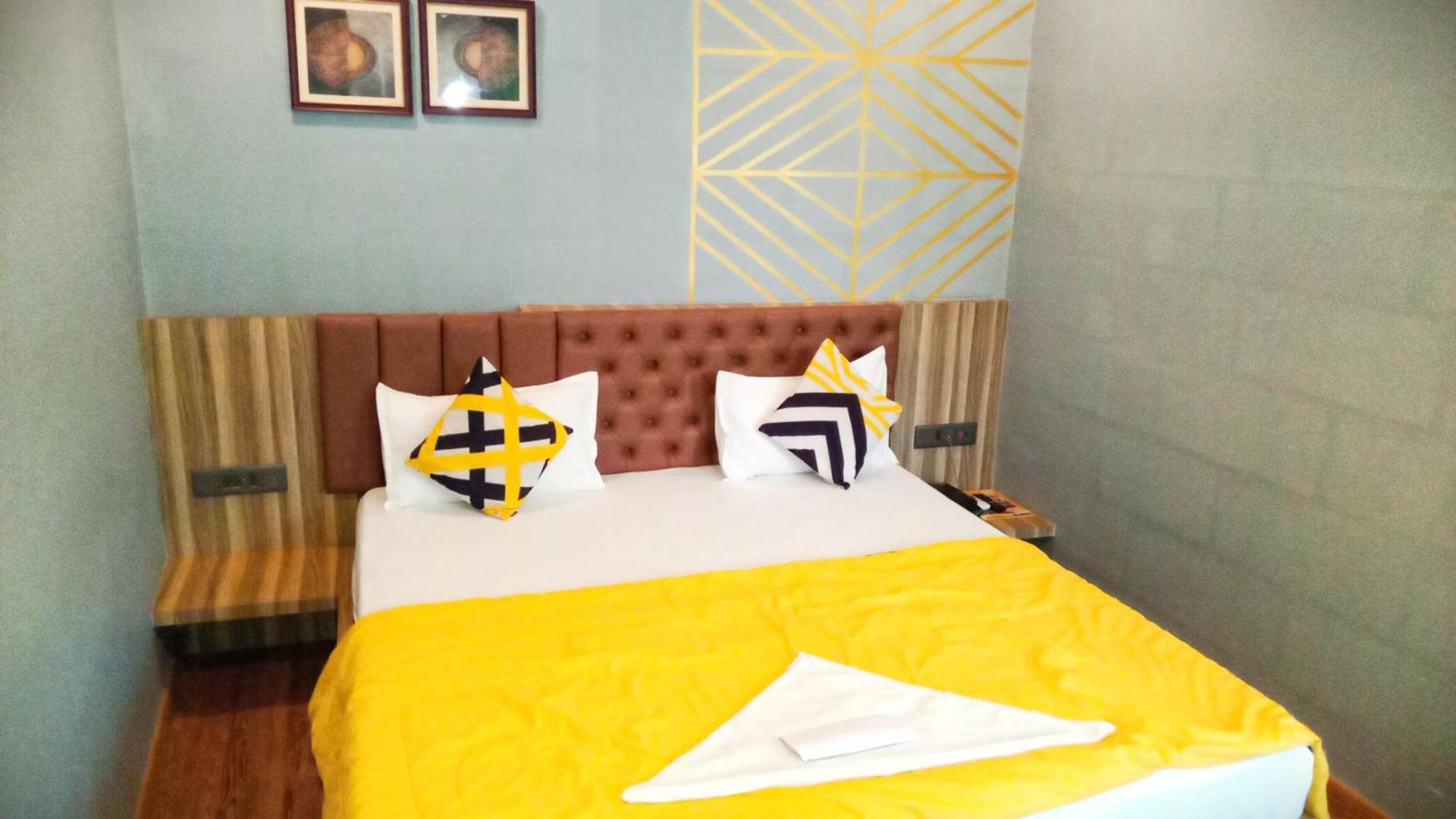 The Promise Hotel And Resort Tajpur Quarto foto